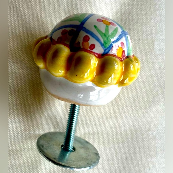 Mackenzie Childs Ceramic Knobs Set - Picture 10 of 16